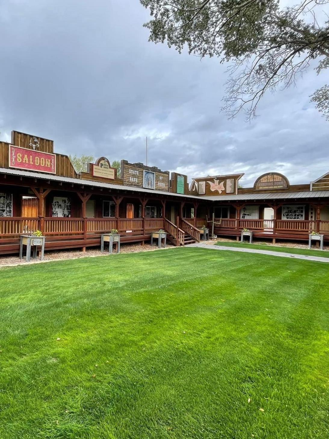Moore'S Old Pine Inn Marysvale Εξωτερικό φωτογραφία
