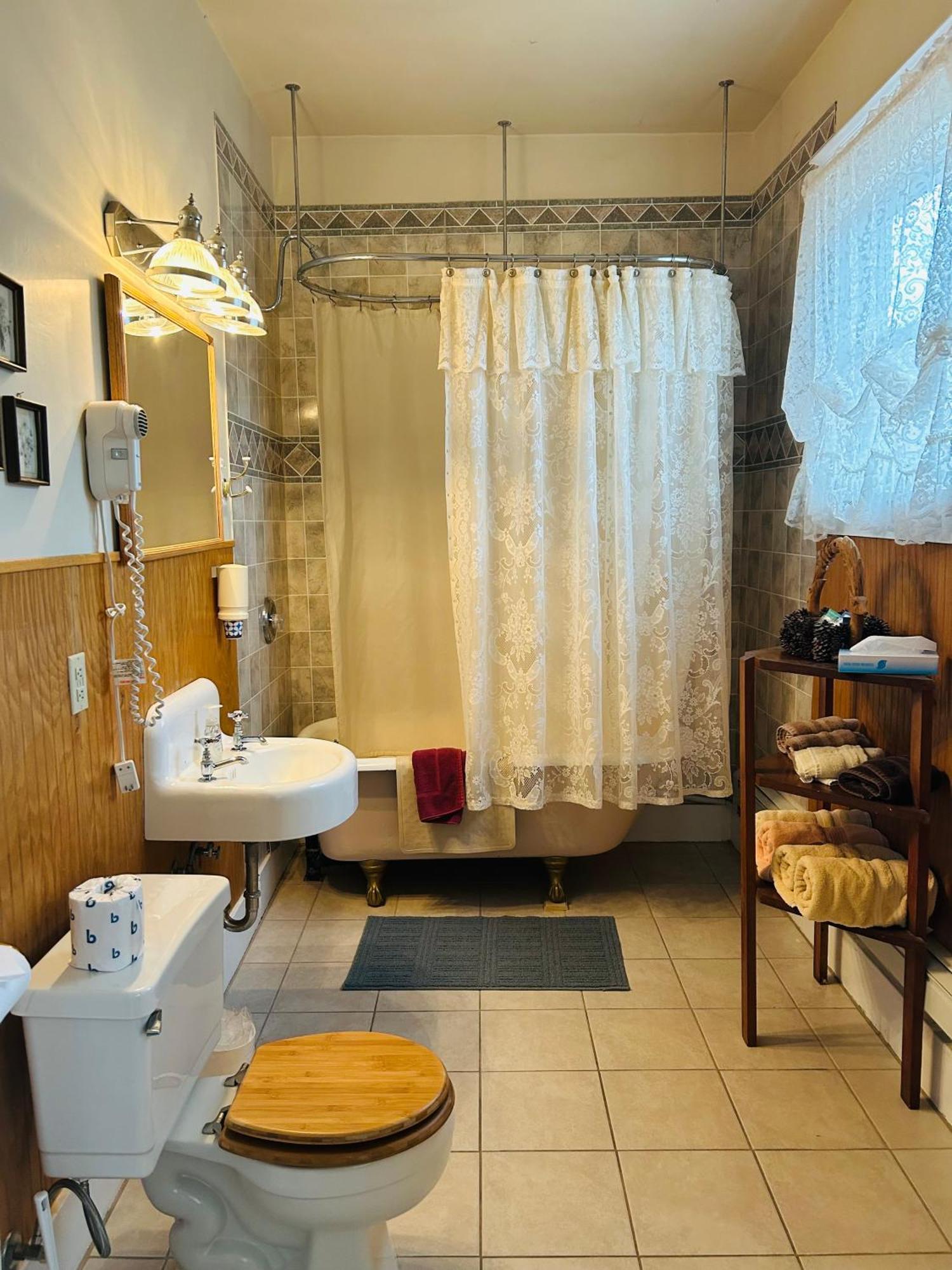 Moore'S Old Pine Inn Marysvale Εξωτερικό φωτογραφία