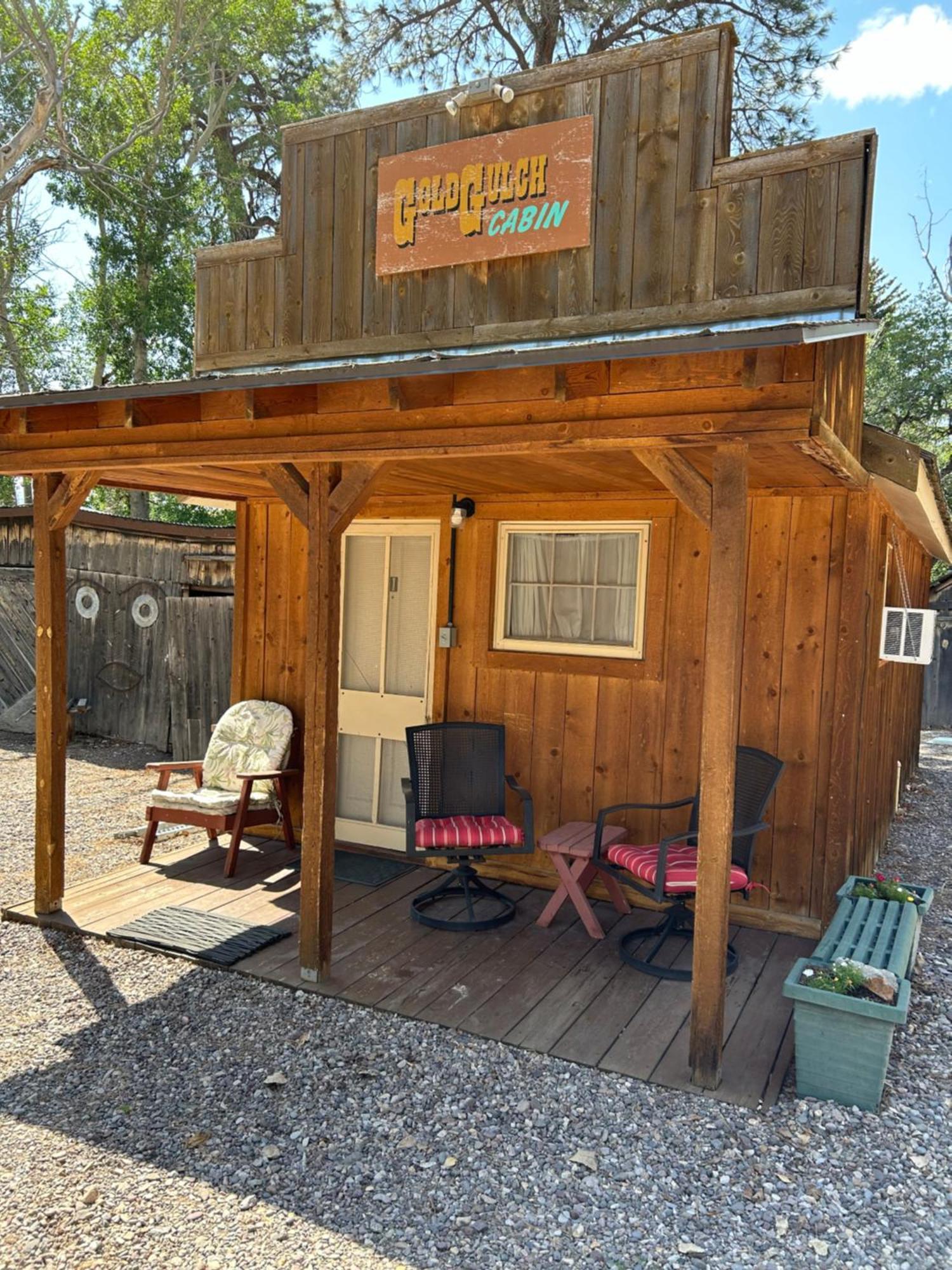 Moore'S Old Pine Inn Marysvale Εξωτερικό φωτογραφία